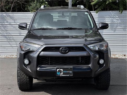 Used 2018 Toyota 4Runner SR5 Premium AWD/4WD image 7