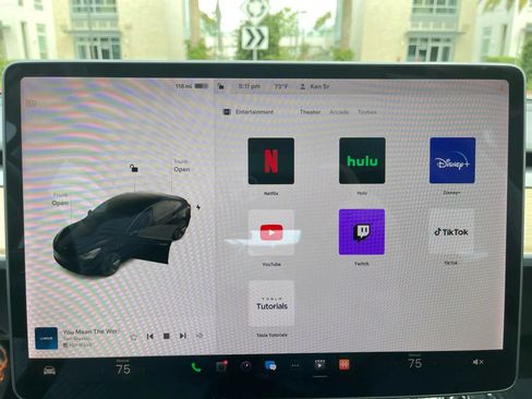 Used 2019 Tesla Model 3 Long Range RWD image 19