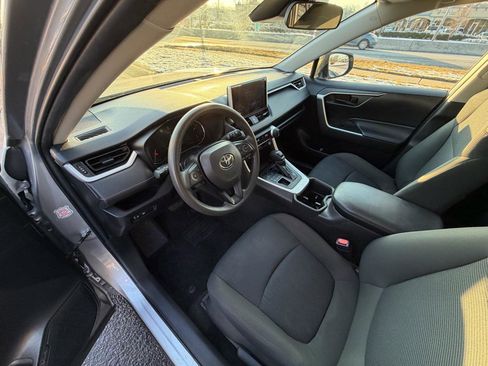 Used 2023 Toyota RAV4 LE image 14