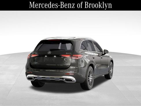 Certified 2025 Mercedes-Benz GLC 300 4MATIC image 23
