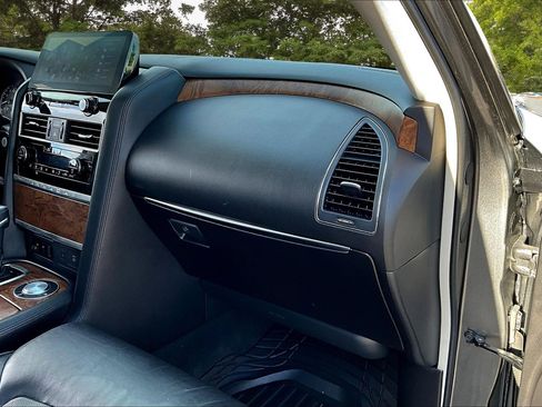 Used 2021 Nissan Armada SL w/ Captain's Chairs Package image 29