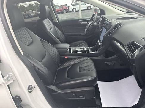 Used 2023 Ford Edge Titanium AWD/4WD image 26