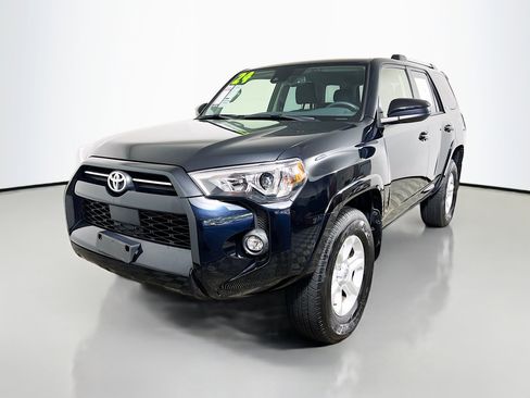 Used 2024 Toyota 4Runner SR5 image 10