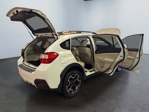 Used 2014 Subaru Crosstrek 2.0i Limited w/ Popular Package #2 image 13
