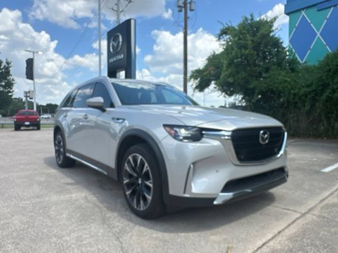 Used 2025 MAZDA CX-90 Plug-In Hybrid w/ Premium Plus AWD/4WD image 2