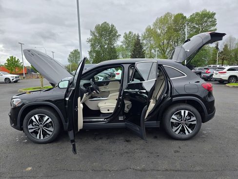 New 2026 Mercedes-Benz GLA 250 4MATIC image 12