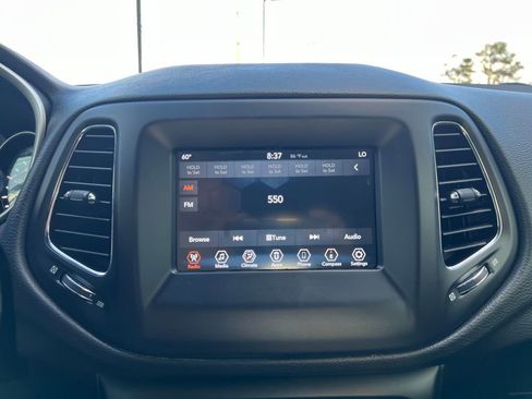 Used 2020 Jeep Compass Sport image 21