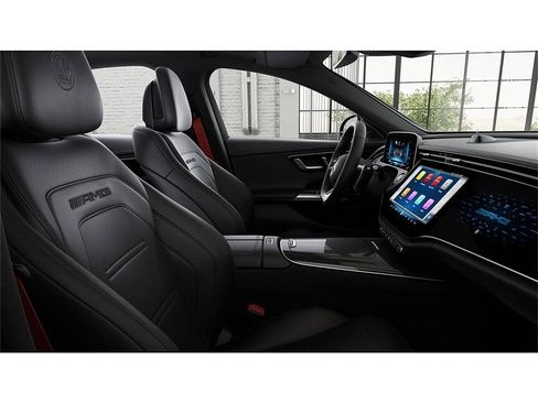 New 2026 Mercedes-Benz E 53 AMG e 4MATIC Sedan image 4