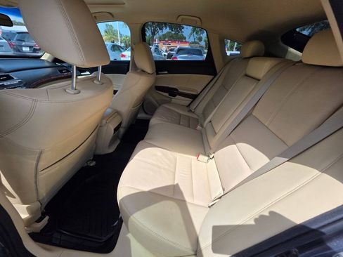 Used 2010 Honda Crosstour EX-L image 11