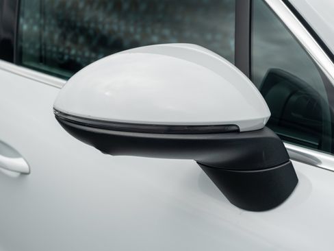Certified 2024 Porsche Cayenne AWD/4WD image 15