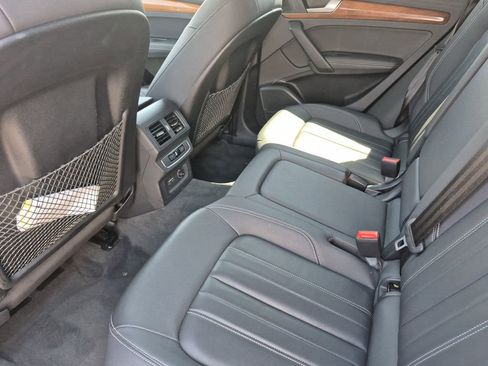 Used 2023 Audi Q5 2.0T Premium Plus image 12
