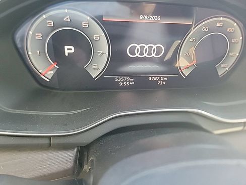 Used 2023 Audi Q5 2.0T Premium Plus w/ Premium Plus Package AWD/4WD image 2