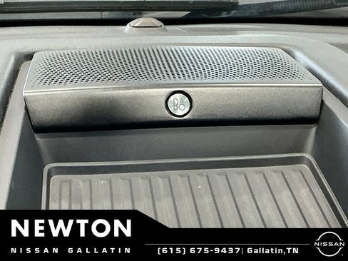 Used 2020 Ford F150 Lariat w/ Equipment Group 502A Luxury AWD/4WD image 11