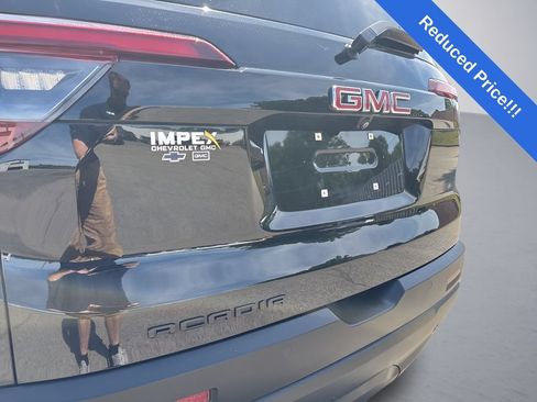 Used 2023 GMC Acadia SLE w/ Driver Convenience Package FWD image 39