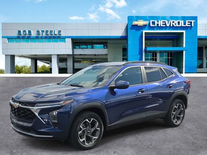 Certified 2024 Chevrolet Trax LT w/ Driver Confidence Package