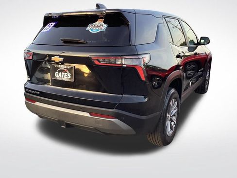 Used 2025 Chevrolet Equinox LT AWD/4WD image 9