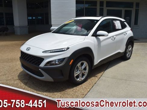 Used 2023 Hyundai Kona SEL w/ Convenience Package FWD image 5