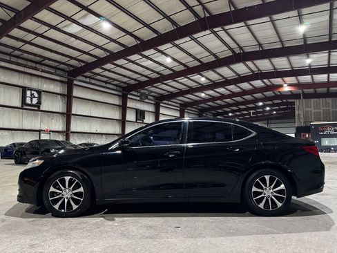 Used 2016 Acura TLX - image 8