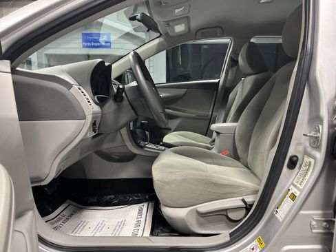 Used 2010 Toyota Corolla FWD image 14