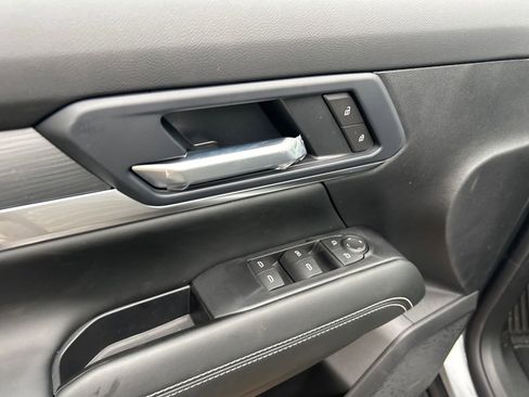 New 2026 GMC Terrain Elevation w/ Black Edition image 16