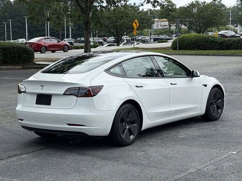 Used 2023 Tesla Model 3 Standard Range RWD image 4