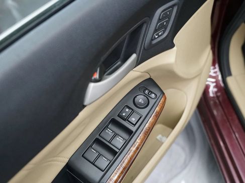 Used 2011 Honda Accord EX-L image 13