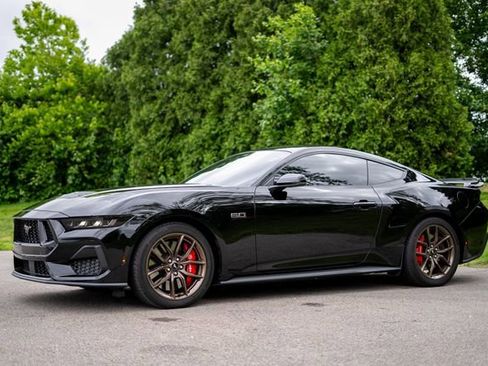 Used 2024 Ford Mustang GT Premium RWD image 8