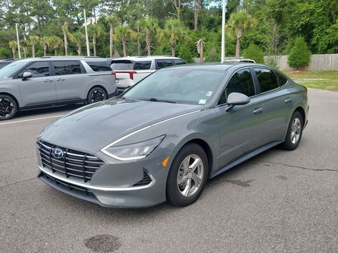Used 2022 Hyundai Sonata SE FWD image 3