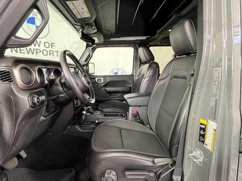Used 2020 Jeep Wrangler Unlimited Sport image 16