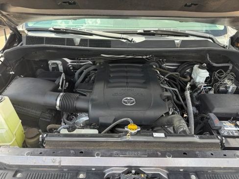 Used 2017 Toyota Tundra SR5 RWD image 37