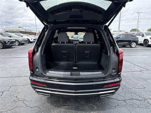 New 2024 Cadillac XT6 Premium Luxury AWD/4WD image 26