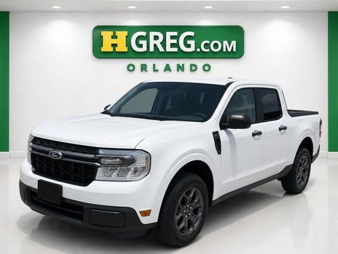 Used 2022 Ford Maverick XLT FWD image 2