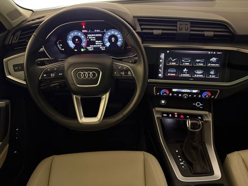 Certified 2025 Audi Q3 2.0T Premium w/ Convenience Package AWD/4WD image 28