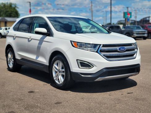 Used 2017 Ford Edge SEL w/ Cargo Accessory Package AWD/4WD image 3