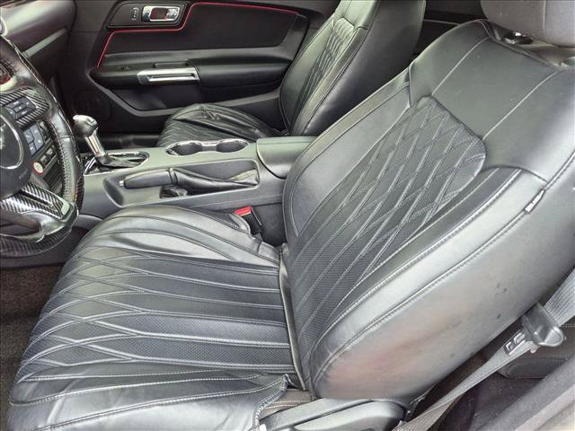 Used 2016 Ford Mustang Coupe RWD image 16