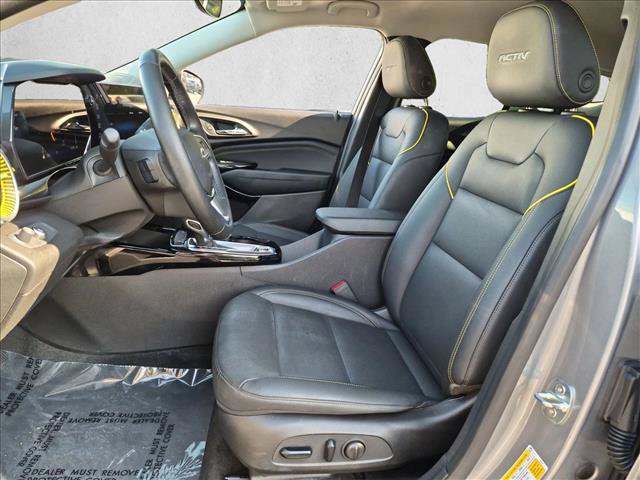 Certified 2024 Chevrolet Trax ACTIV w/ Driver Confidence Package FWD image 15