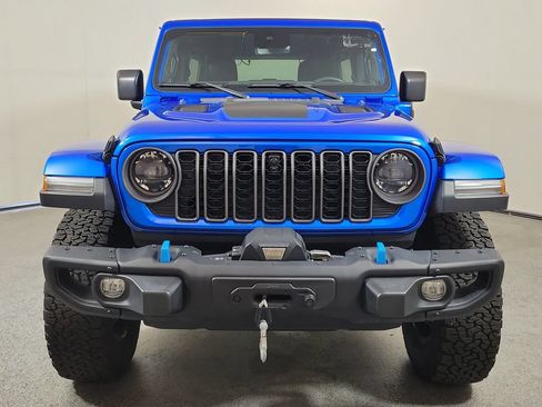Used 2024 Jeep Wrangler Unlimited Rubicon 4xe AWD/4WD image 2