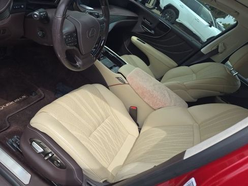 Used 2018 Lexus LS 500 AWD w/ Luxury Package image 15