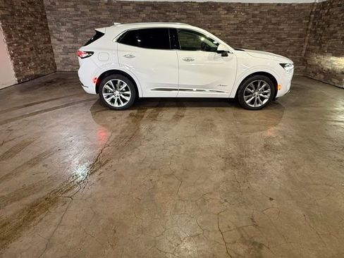 Used 2021 Buick Envision Avenir image 10