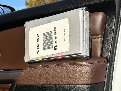 Used 2024 Nissan Titan Platinum Reserve w/ Moonroof Package image 76