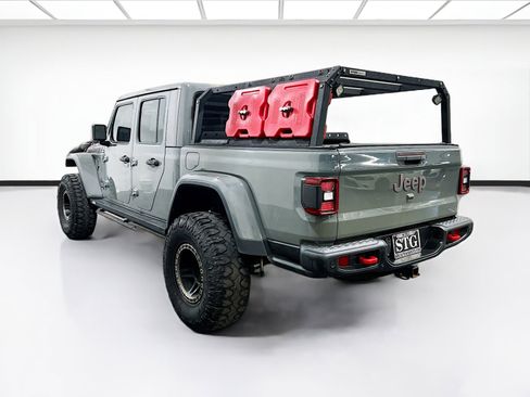 Used 2020 Jeep Gladiator Rubicon image 3