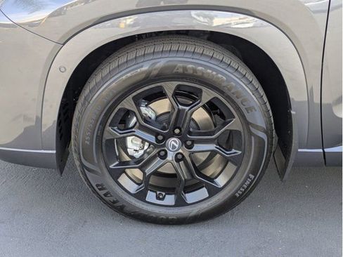 New 2026 Lexus TX 350 FWD image 9