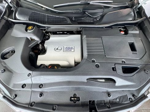 Used 2015 Lexus RX 450h AWD image 41