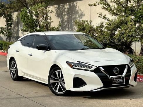 Used 2020 Nissan Maxima 3.5 S w/ Floor Mat Group FWD image 2