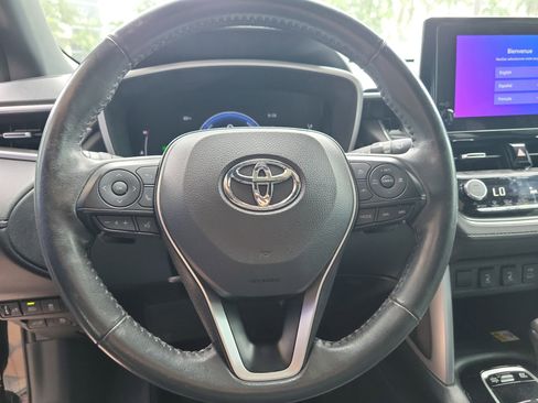Used 2023 Toyota Corolla Cross AWD Hybrid w/ Convenience Package image 29