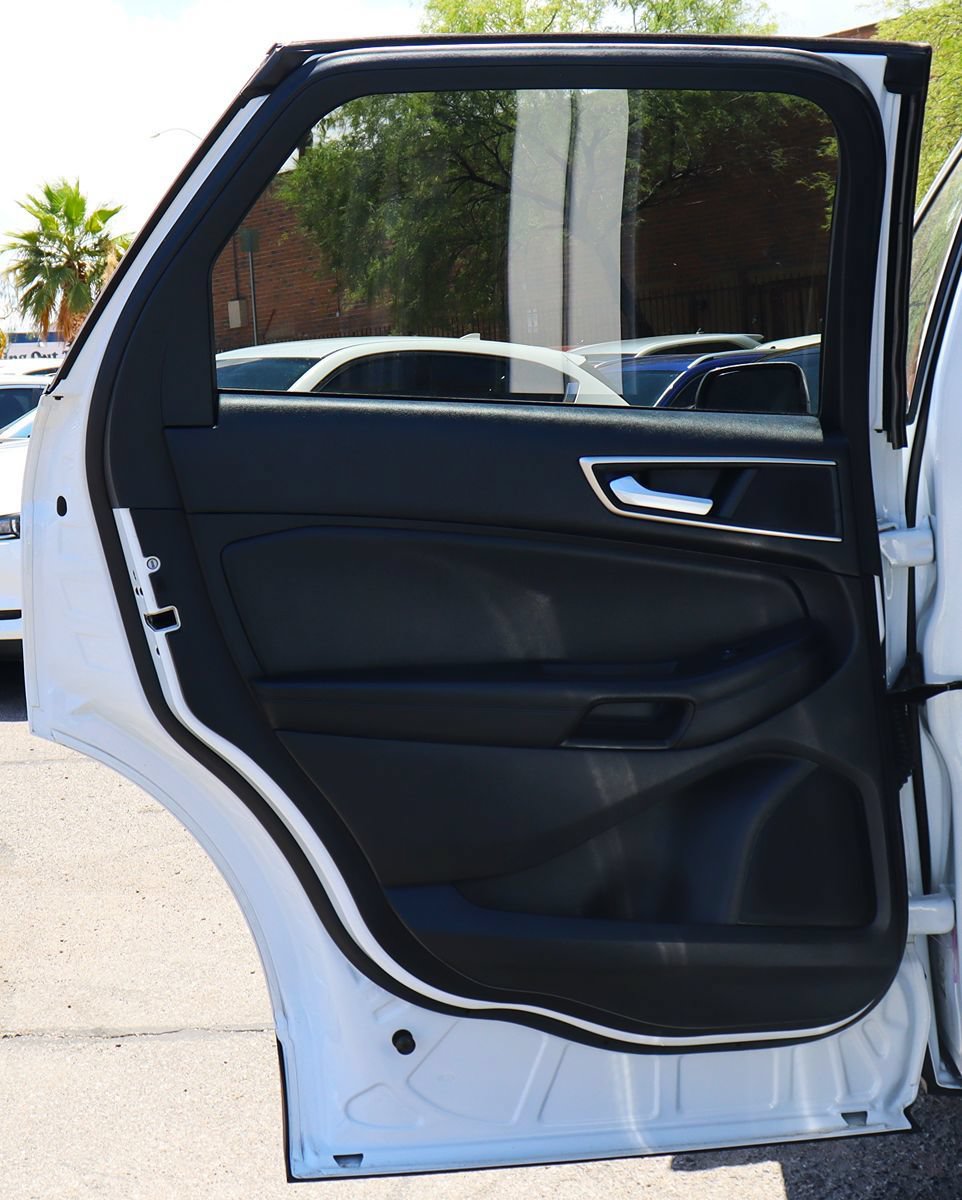 Used 2021 Ford Edge SEL FWD image 32