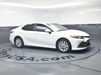 Used 2023 Toyota Camry LE FWD video 2