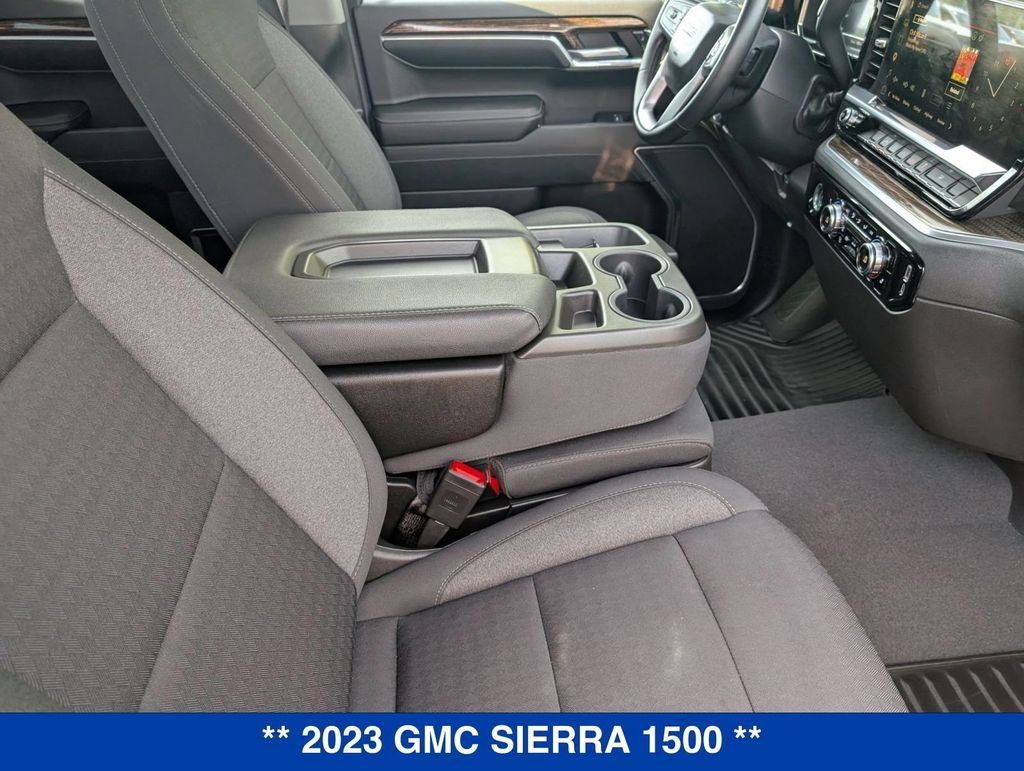 Used 2023 GMC Sierra 1500 Elevation AWD/4WD image 28