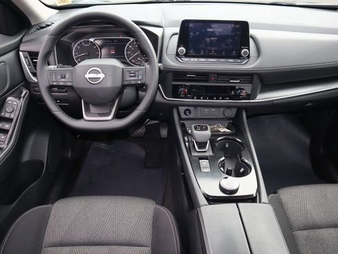 Certified 2023 Nissan Rogue SV AWD/4WD image 15