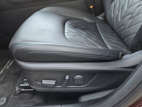 Used 2023 Kia Sportage X-Line AWD/4WD image 19